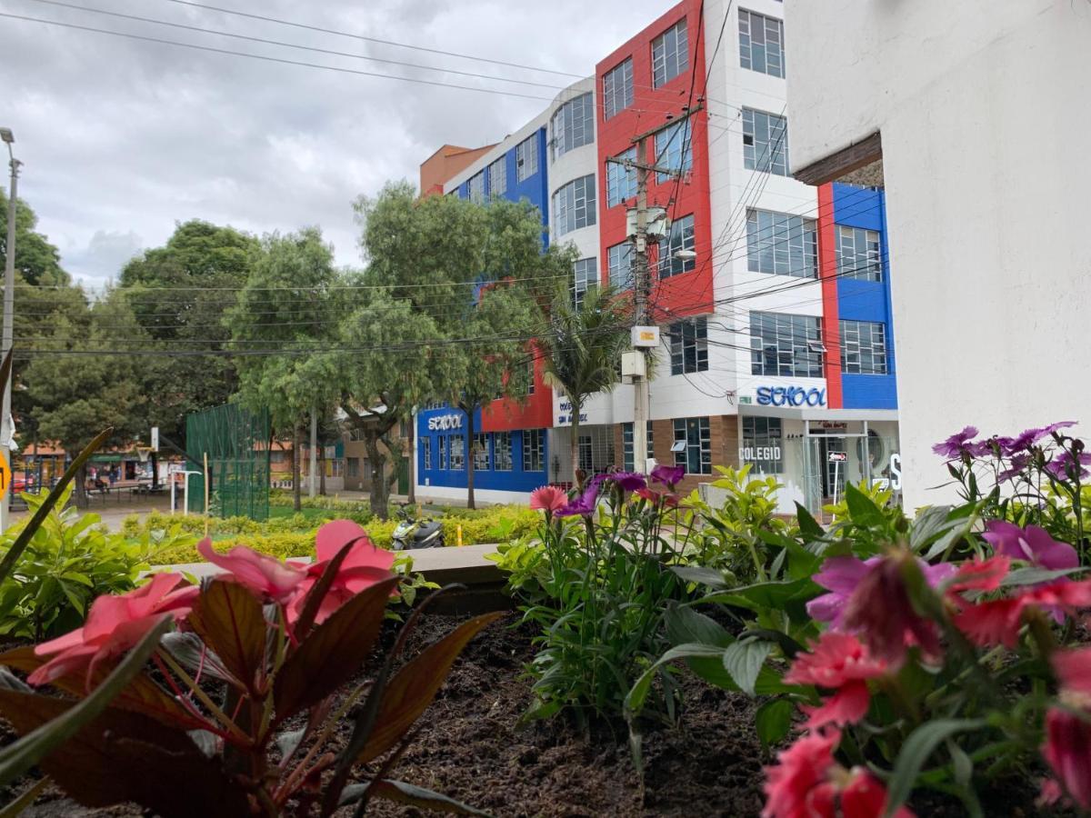 Hotel Pasajero Suites, Corferias Bogota Luaran gambar